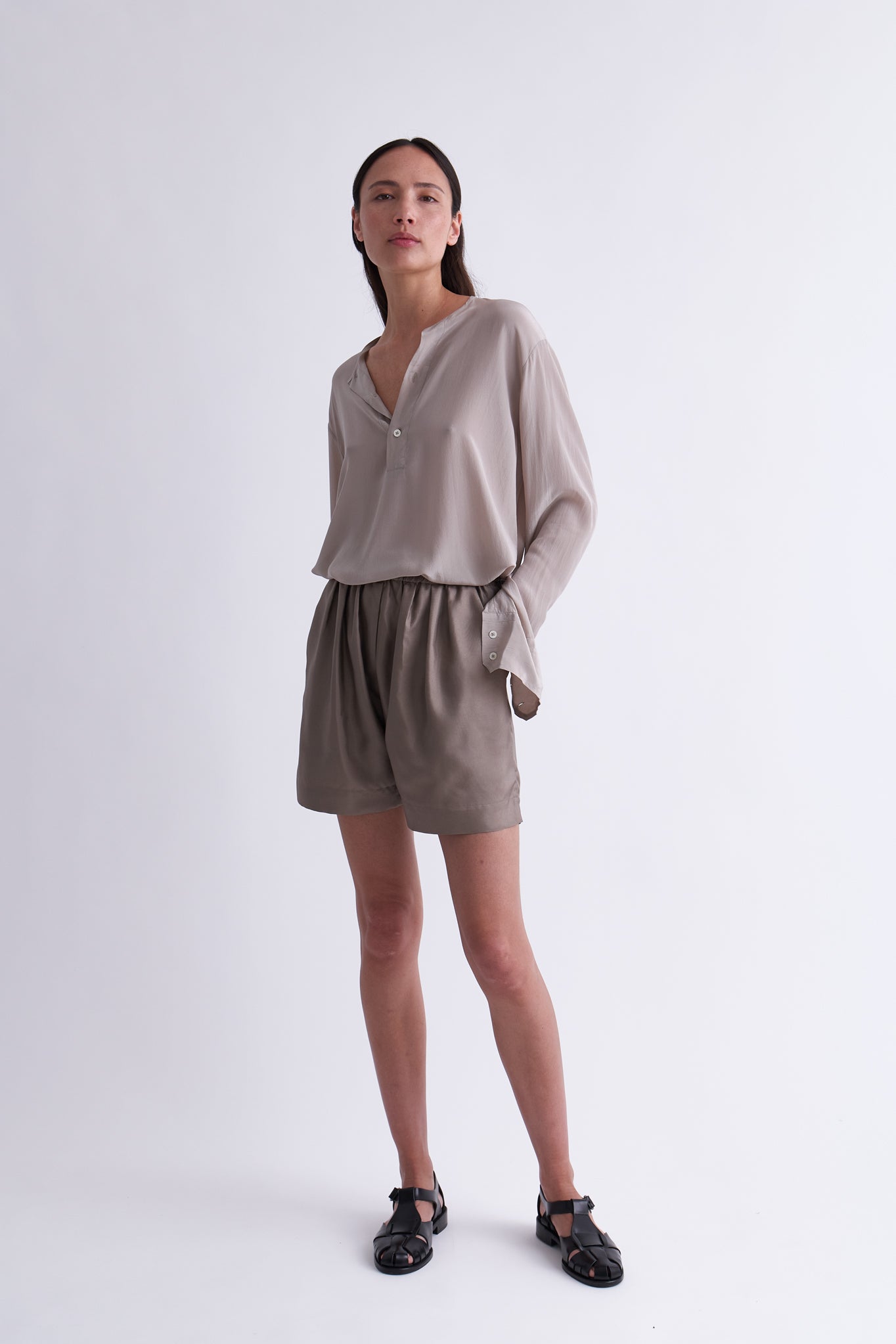 Saki Shorts in Silk